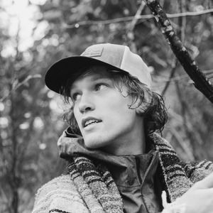 Meet your Posher, Chase